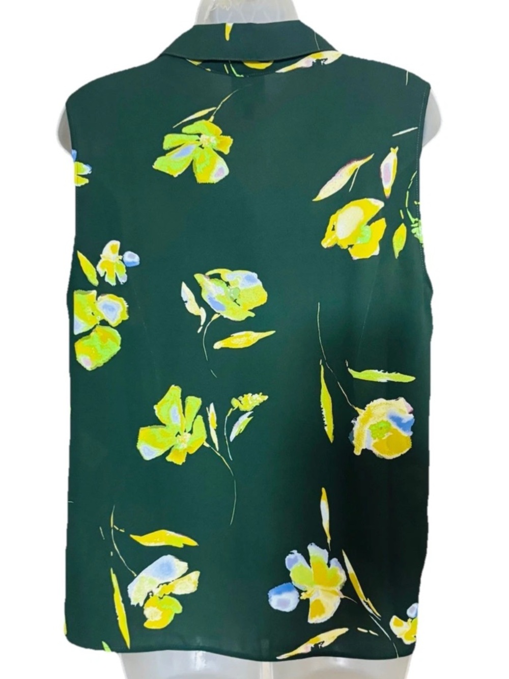 CAbi Women's Placid Button Sleeveless Top Multicolor Floral Size M #4740 Green - Picture 5 of 12